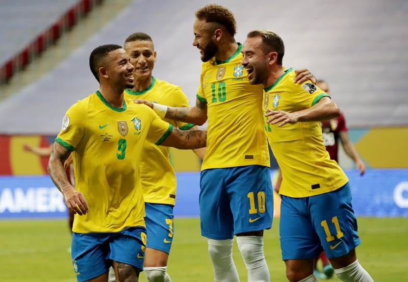 Đội hình Brazil nhiều cầu thủ giàu kinh nghiệm