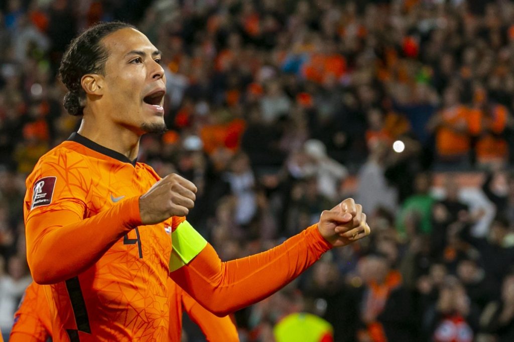 Van Dijk và đồng đội là cái tên sáng giá nhất 