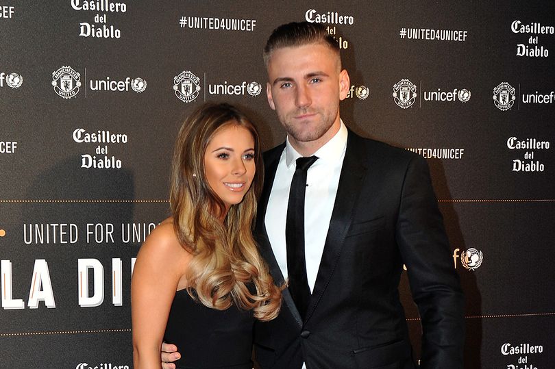 Anouska Santos được cho gặp Luke Shaw vào năm 2017. Mùa Hè vừa qua, Shaw đã chào đón cô con gái Storie. Đây là đứa con thứ hai của cặp đôi này sau cậu nhóc Reign.