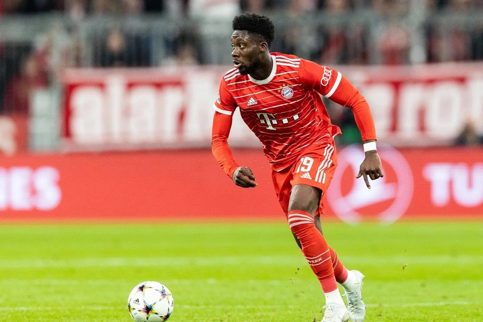 Davies của Bayern 