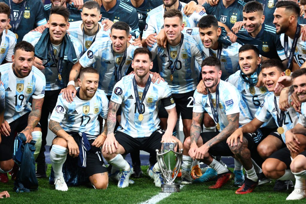 Messi sẽ hội quân cùng tuyển Argentina tham dự World Cup 2022