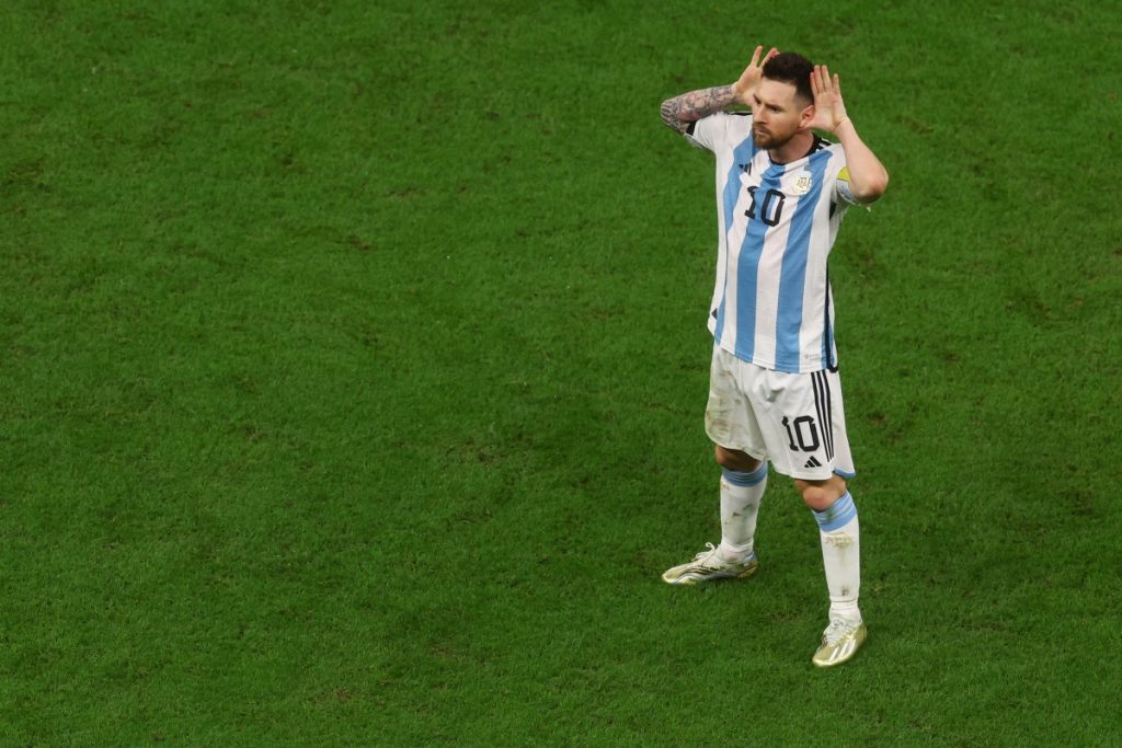 Màn ăn mừng đầy khiêu khích của Messi - (Kubet cập nhật) 