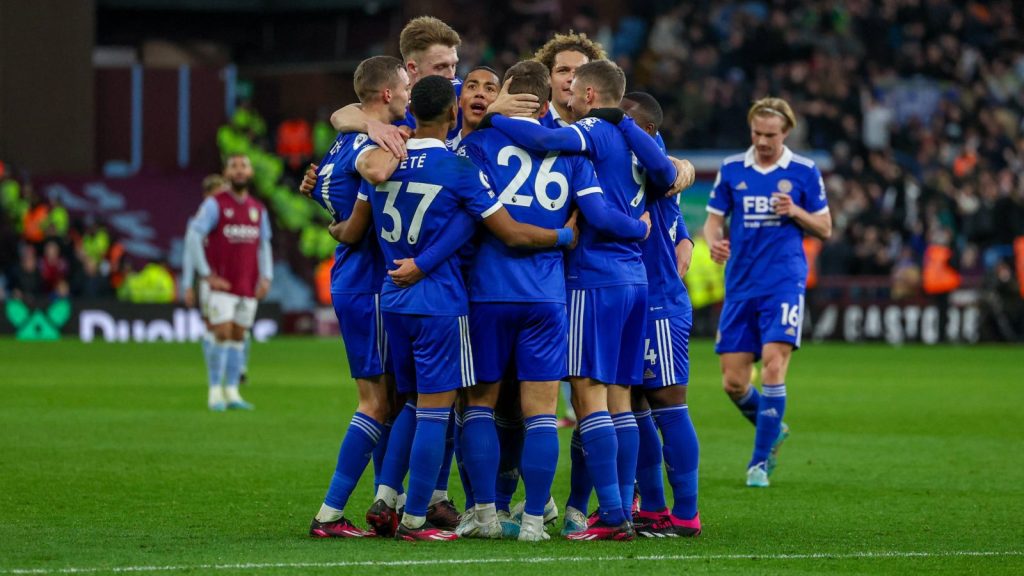 Các cầu thủ Leicester ăn mừng cuộc lội ngược dòng thành công trước Aston Villa - (Kubet cập nhật) 