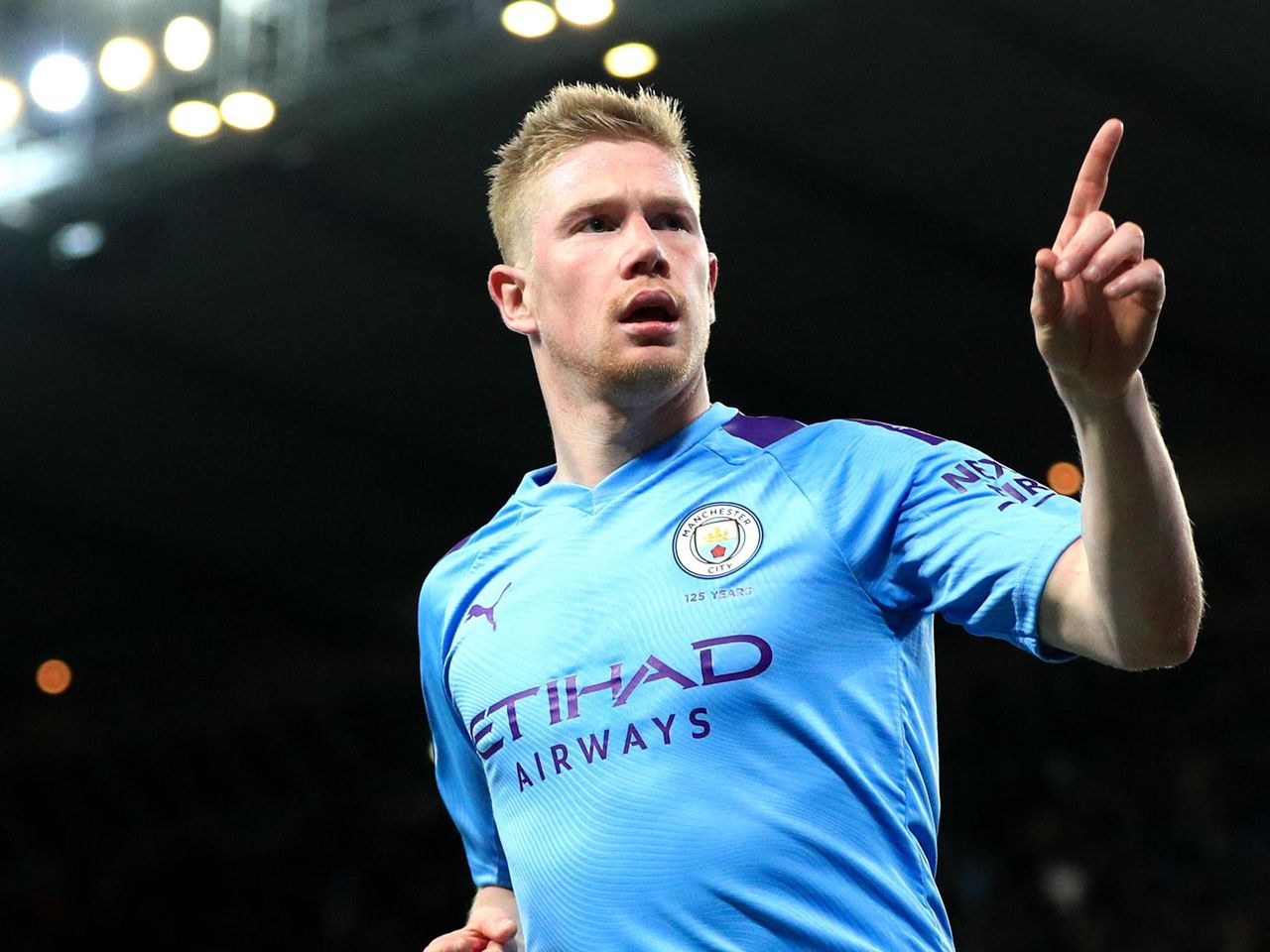TOP CẦU THỦ LƯƠNG CAO NHẤT PREMIER LEAGUE