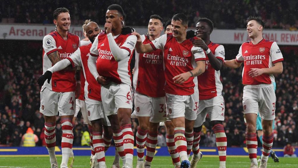 Arsenal cần 3 điểm để duy trì khoảng cách nhất bảng 