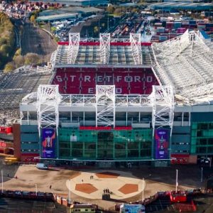THƯƠNG VỤ MUA MAN UTD BỊ HOÃN LẠI ĐỘT XUẤT