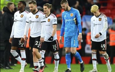 Man UTD thảm bại trên sân khách