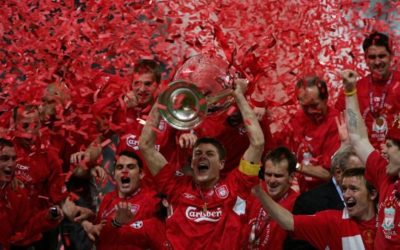 Đội trưởng Steven Gerrard cùng Liverpool vô địch Champions League