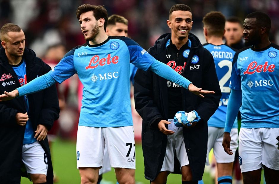 Para pemain Napoli menunjukkan penurunan kebugaran yang jelas setelah dedikasi yang lama