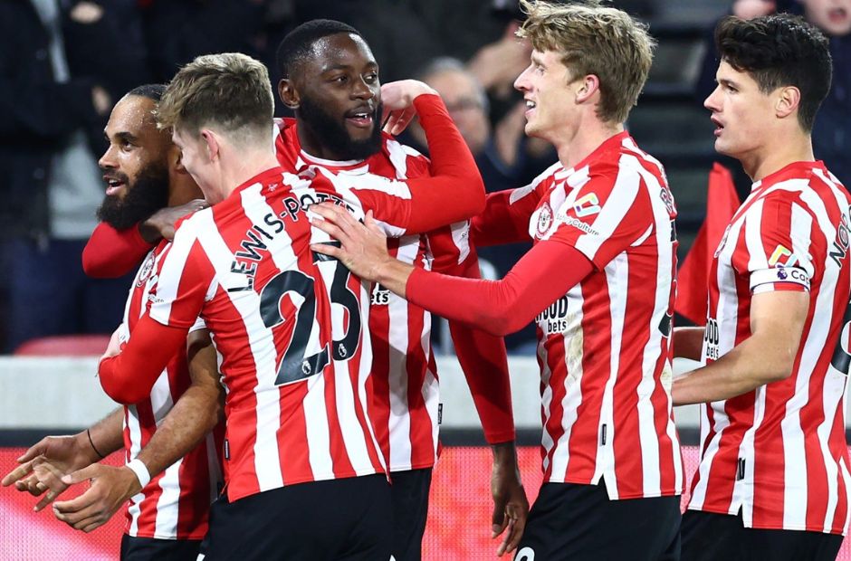 Các cầu thủ Brentford từng thắng Man Utd tới 4-0 vào lần gặp nhau trước