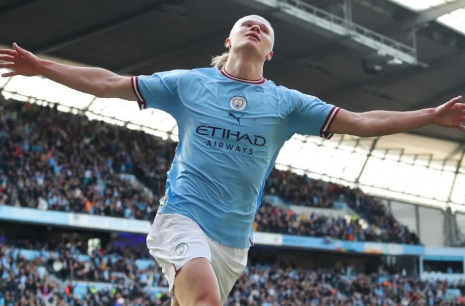 Haaland liên tiếp ghi bàn cho Man City và phá rất nhiều kỷ lục của các huyền thoại