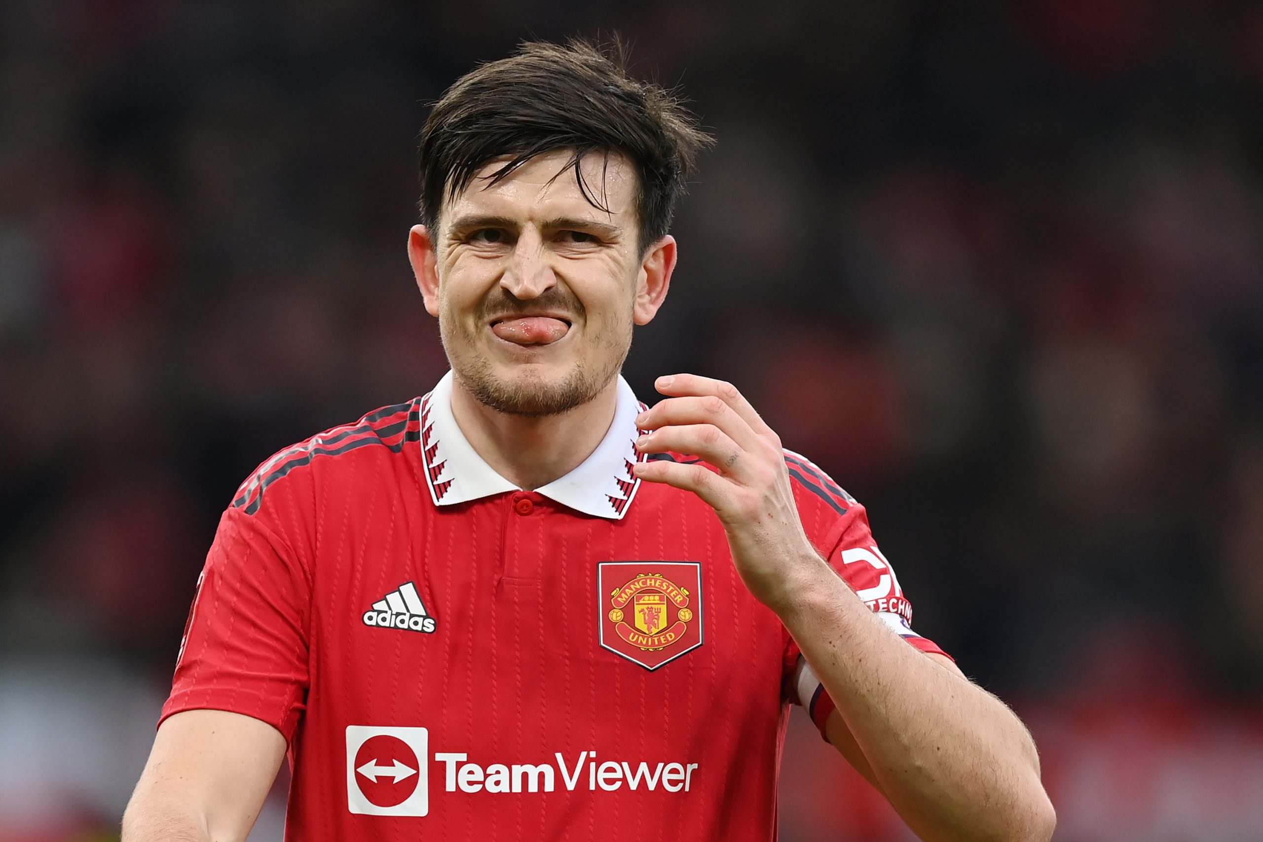 Harry Maguire nên rời Mu tại thị trường chuyển nhượng mùa hè này