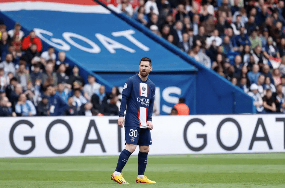 Messi lần không được lòng người hâm mộ PSG