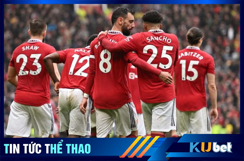 Bruno Fernandes mang áo số 8 được HLV ten Hag ca ngợi hết lời