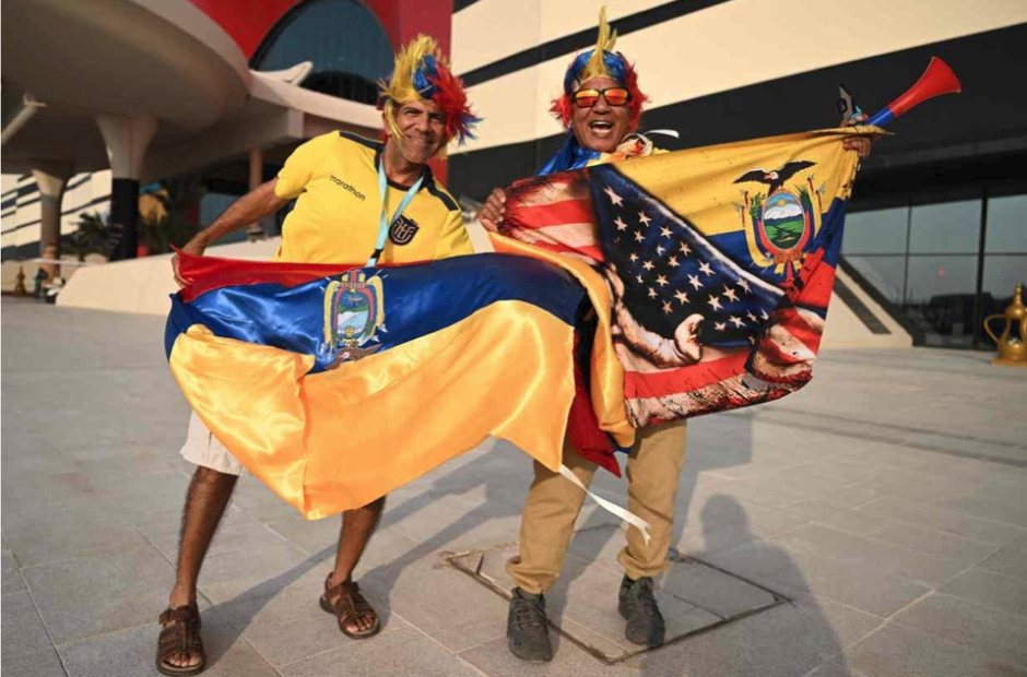 Cổ động viên của Ecuador, đại diện đến từ Nam Mỹ này giàu kinh nghiệm hơn chủ nhà rất nhiều khi đây là lần thứ 4 họ thi đấu tại World Cup. Thành tích tốt nhất của Ecuador là vào vòng 16 đội.- (Kubet cập nhật)