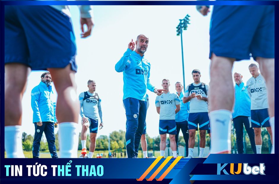 HLV Pep đang nhắc nhở các học trò trước trận Derby thành Manchester tại chung kết FA Cup.