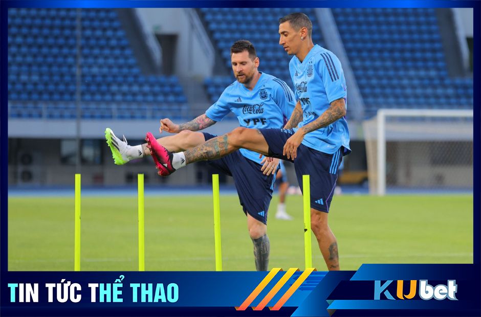 Messi cùng Di Maria đang tập luyện tại Trung Quốc trước trận giao hữu cùng tuyển Úc vào ngày 15/06 tới đây.