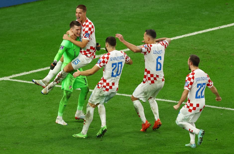Livakovic bên phía Croatia là một trong những thủ thành xuất sắc nhất World Cup 2022