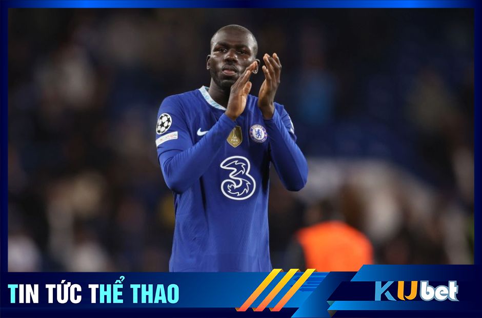 Koulibaly chuyển đến Chelsea năm 31 tuổi với giá 43 triệu USD