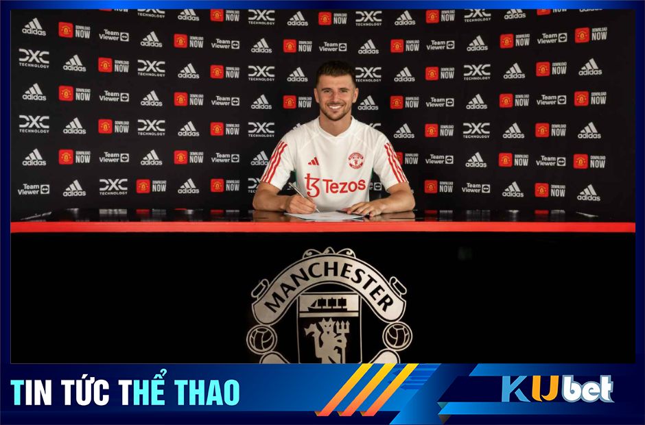 Mason Mount trong buổi lễ ký kết hợp đồng với Man Utd hôm nay