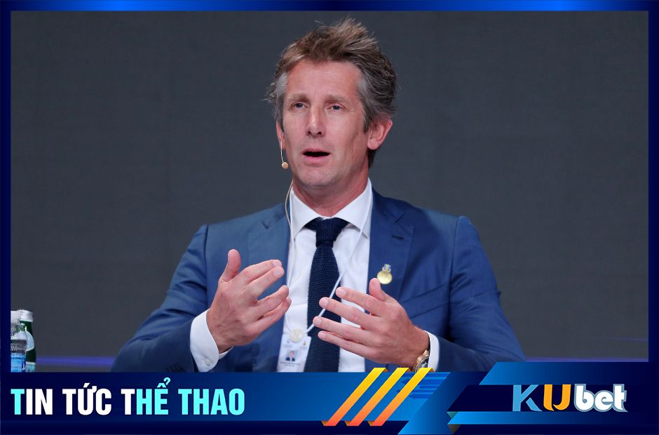 Giám Đốc Kỹ Thuật của CLB Ajax ông Edwin Van Der Sar