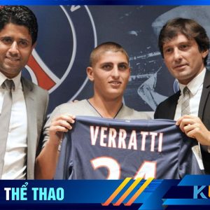 Verratti chụp ảnh cùng chủ tịch PSG Al-Khelaifi trong buổi ra mắt CLB PSG