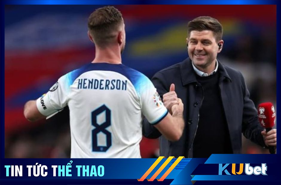 Henderson bắt tay cùng HLV Gerrard trong một cuộc hội ngộ