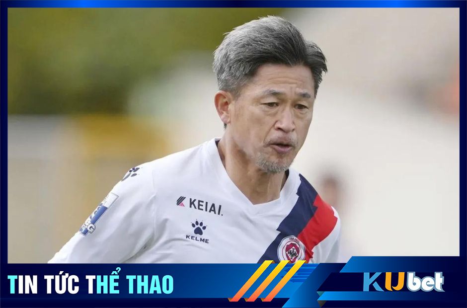 Dù 56 tuổi nhưng Kazu Miura vẫn luôn có được thể lực vô cùng xung mãn