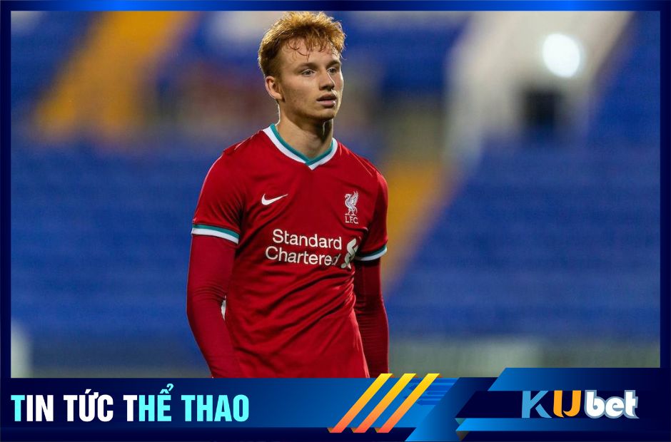 Van den Berg tiếp tục rời Anfield với bản hợp đồng cho mượn tại Bundesliga