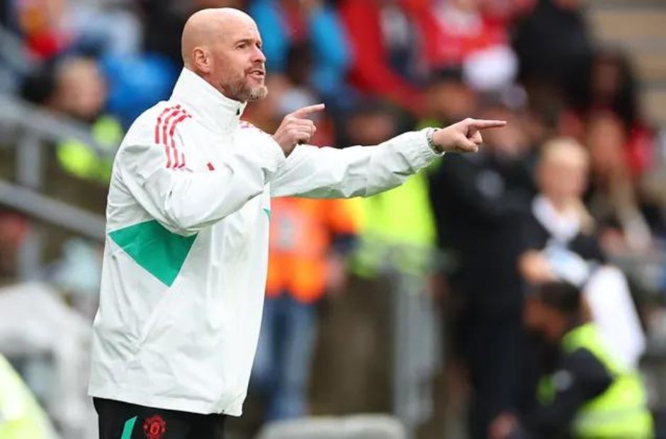 Ten hag rất khôn ngoan trên bàn đàm phán
