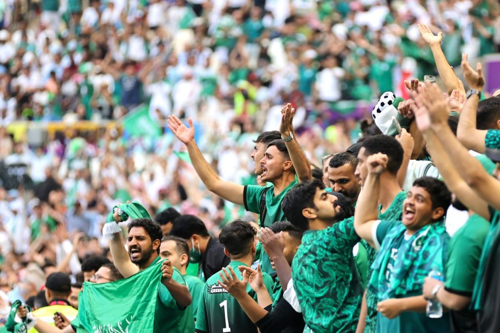 Người hâm mộ Saudi Arabia mừng chiến thắng Argentina