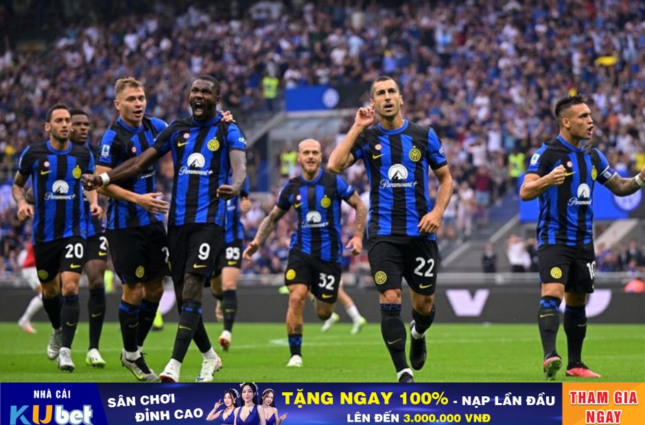 Kubet cập nhật hình ảnh các cầu thủ Inter Milan ăn mừng chiến thắng 5-1 trước AC Milan 