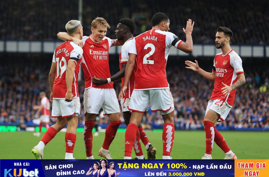 Kubet cập nhật hình ảnh các cầu thủ Arsenal ăn mừng bàn thắng trong ngày vắng mặt Martinelli