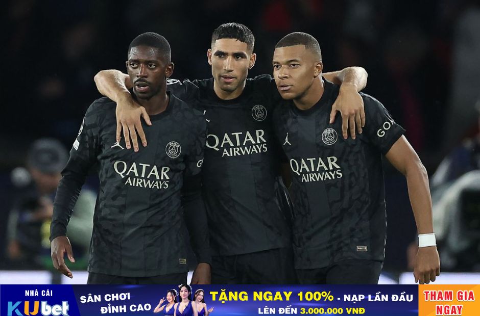 Kubet cập nhật hình ảnh của 3 cầu thủ CLB PSG, từ phải qua lần lượt là Mbappe, Hakimi và Dembele trong chiến thắng 2-0 trước Dortmund 