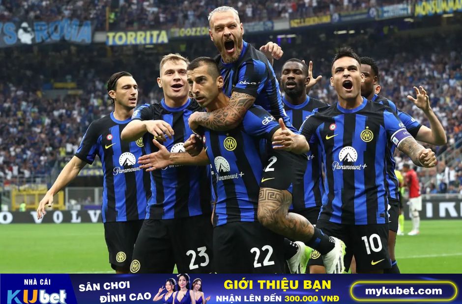 Ku cập nhật hình ảnh các cầu thủ Inter Milan ăn mừng bàn thắng ghi được vào lưới Real Sociedad 