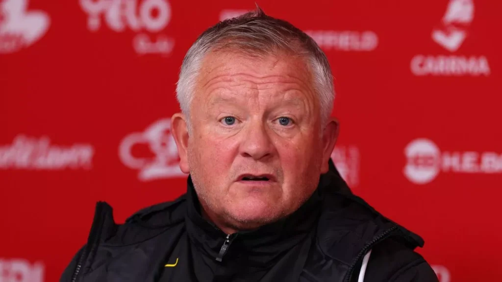 Chris Wilder đã phát động một cuộc tấn công gay gắt sau khi phát hiện ra rò rỉ tin tức của đội (Hình ảnh: Kubet)