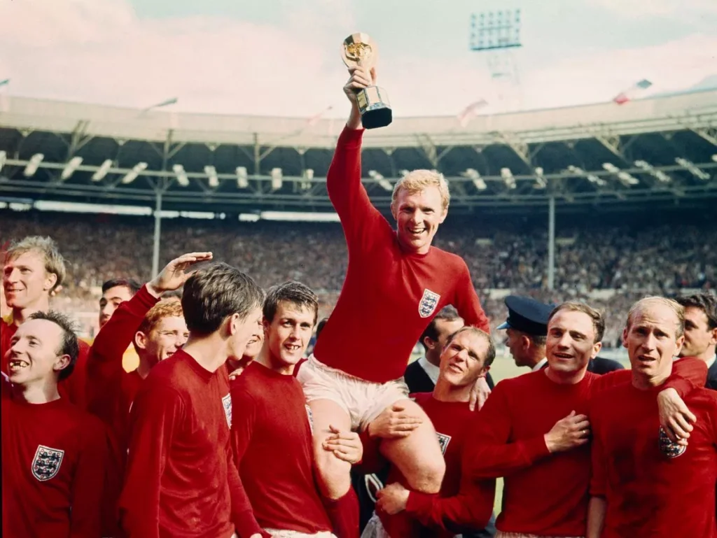 Stiles vô địch World Cup cùng đội tuyển Anh năm 1966 ( Hình ảnh: Kubet)