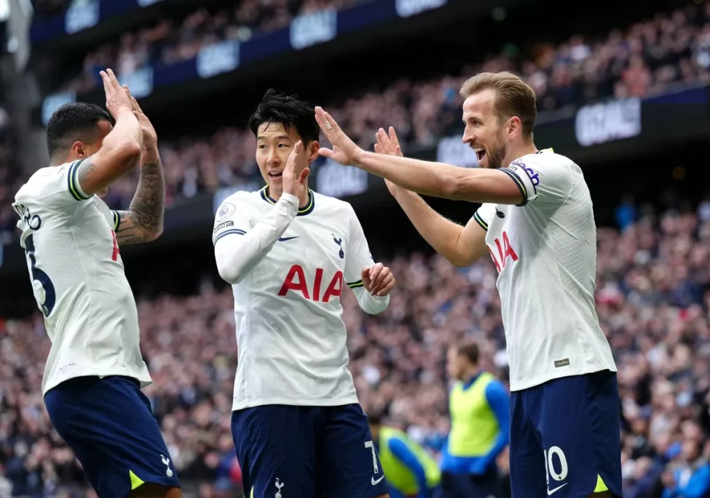 Heung-min Son và Harry Kane đều lập kỷ lục ghi bàn ấn tượng cho Spurs ( Hình ảnh: Kubet)