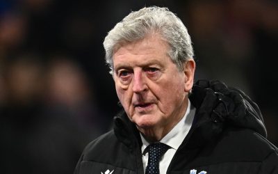 Oliver Glasner gia nhập Crystal Palace theo hợp đồng vĩnh viễn khi Roy Hodgson rời đi sau chuyến thăm bệnh viện-Kubet