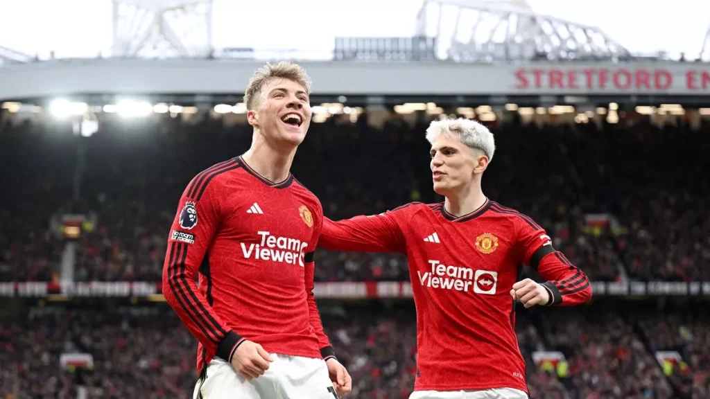 Rasmus Hojlund và Alejandro Garnacho giúp Man Utd giành 3 điểm tại Old Trafford (ảnh Kubet)