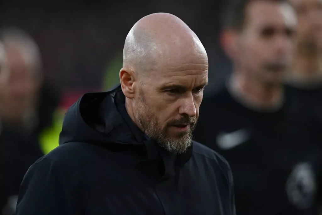 Erik ten Hag muốn phe của mình chơi quyết liệt hơn với Luton ( Hình ảnh: Kubet)