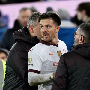 Mẹ của Jack Grealish bối rối trước phản ứng của ngôi sao Man City và yêu cầu anh trả lời-Kubet