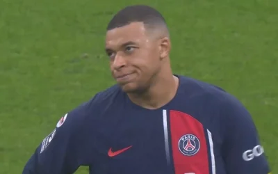 Kylian Mbappé không nói nên lời sau lời chỉ trích công khai mới nhất của ông chủ PSG, Luis Enrique-Kubet