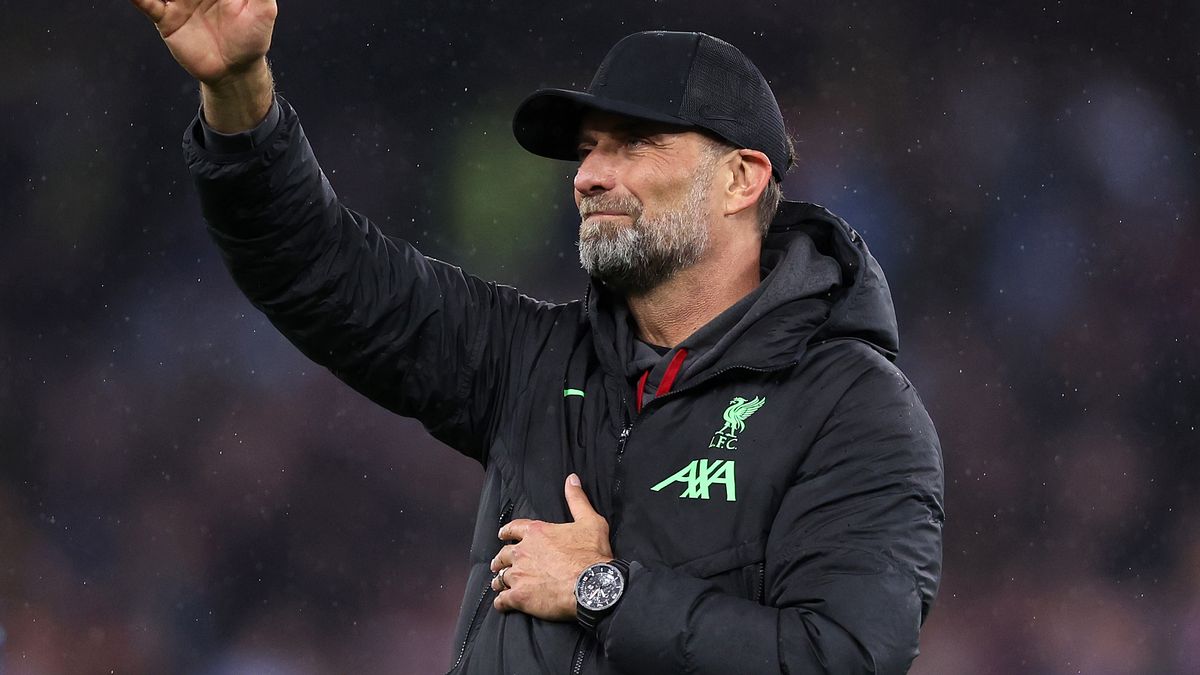 Jurgen Klopp nhắm tới cú chia tay tàn bạo với Rio Ferdinand trước trận chia tay Liverpool-Kubet